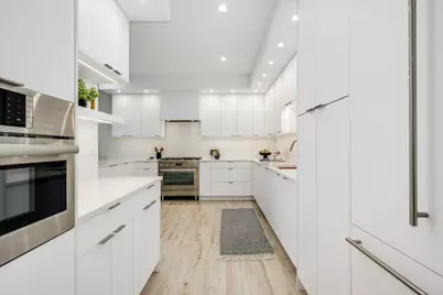 123 W Oak Street #K, Chicago, IL 60610 - Photo 13