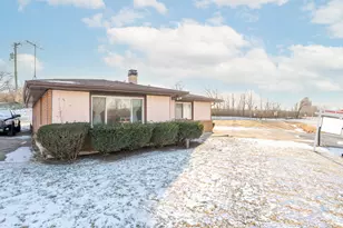 758 Woodruff Ave, Joliet, IL 60436 - Photo 5