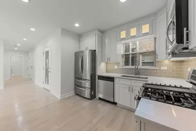 [Address not provided], Chicago, IL 60651 - Photo 9