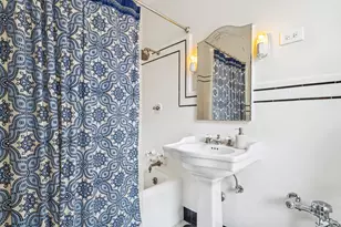 3300 N Lake Shore Dr, Chicago, IL 60657 - Photo 15