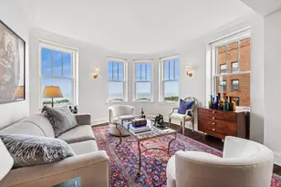 3300 N Lake Shore Dr, Chicago, IL 60657 - Photo 5