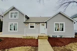 1012 Warner Ave, Lemont, IL 60439 - Photo 1