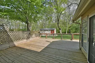 6N264 Weber Dr, Saint Charles, IL 60174 - Photo 21
