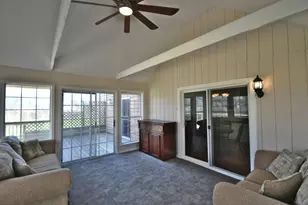 6N264 Weber Dr, Saint Charles, IL 60174 - Photo 25