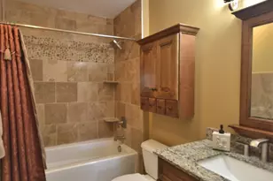 6N264 Weber Dr, Saint Charles, IL 60174 - Photo 55