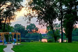 1698 Bittersweet Dr, Saint Anne, IL 60964 - Photo 39