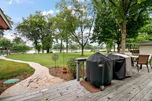 1698 Bittersweet Dr, Saint Anne, IL 60964 - Photo 37