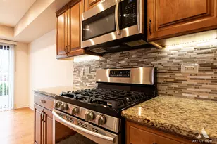 7418 Linden Dr, Justice, IL 60458 - Photo 11