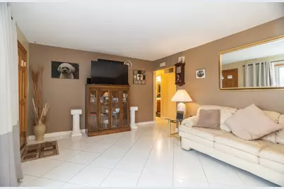 5047 N Cumberland Avenue, Norridge, IL 60706 - Photo 5