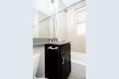 511 W Belmont Avenue #44, Chicago, IL 60657 - Photo 7