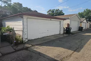 2711 N 77th Ave, Elmwood Park, IL 60707 - Photo 21