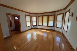 9441 S Prairie Ave, Chicago, IL 60619 - Photo 5