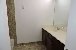 245 Carlisle Ave, Westmont, IL 60559 - Photo 23