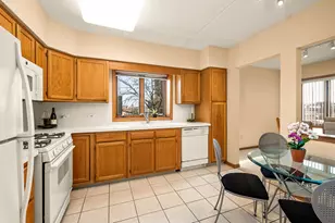 5005 Warren Street W, Skokie, IL 60077 - Photo 3