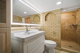 7525 Karlov Ave, Skokie, IL 60076 - Photo 23