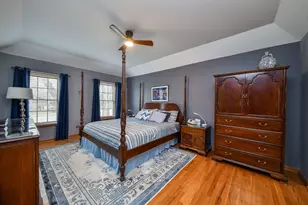 131 Christina Cir, Wheaton, IL 60189 - Photo 13