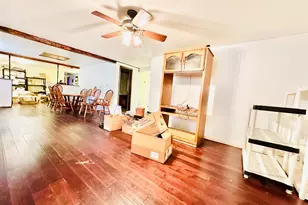 401 E 12th St, Streator, IL 61364 - Photo 5