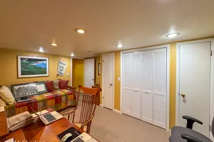 8536 Kedvale Ave, Skokie, IL 60076 - Photo 25