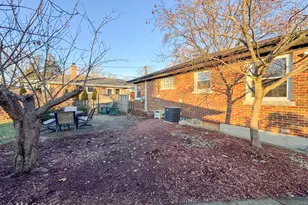 8536 Kedvale Ave, Skokie, IL 60076 - Photo 35