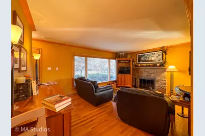 8536 Kedvale Avenue, Skokie, IL 60076 - Photo 5