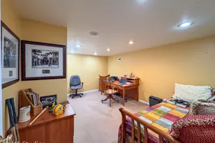 8536 Kedvale Ave, Skokie, IL 60076 - Photo 23