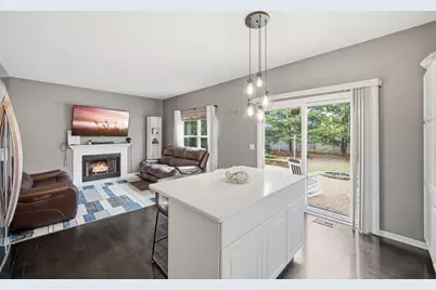 1820 Bluestem Circle, Aurora, IL 60504 - Photo 11