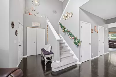 1820 Bluestem Circle, Aurora, IL 60504 - Photo 7