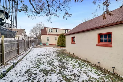 1614 Grace Street, Rockford, IL 61103 - Photo 7