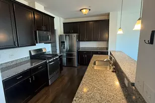 2856 Henley Ln, Naperville, IL 60540 - Photo 3