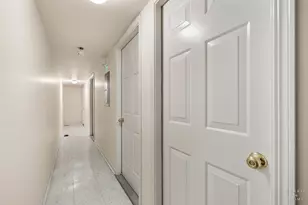 330 Buckingham Cir, Elgin, IL 60120 - Photo 19