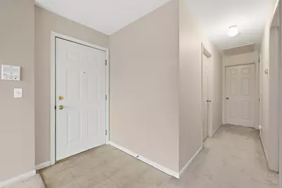 330 Buckingham Circle #C, Elgin, IL 60120 - Photo 7