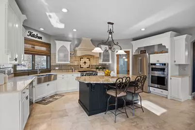 890 Reserve Court, South Elgin, IL 60177 - Photo 9