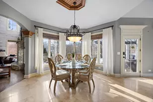 890 Reserve Ct, South Elgin, IL 60177 - Photo 13