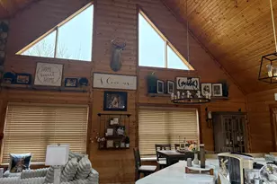 3047 E 11th Rd, Utica, IL 61373 - Photo 5