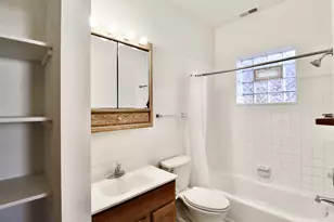 1645 N Clybourn Ave, Chicago, IL 60614 - Photo 19