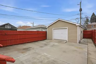 3832 W 64th Pl, Chicago, IL 60629 - Photo 35