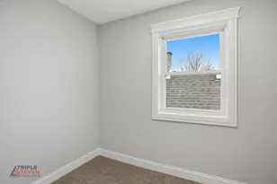 3832 W 64th Pl, Chicago, IL 60629 - Photo 21