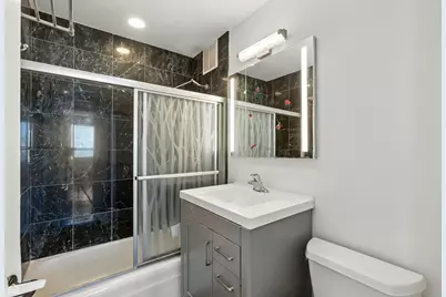 655 W Irving Park Road #5502, Chicago, IL 60613 - Photo 17