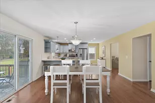 567 7th Cir, Marengo, IL 60152 - Photo 9