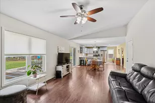 567 7th Cir, Marengo, IL 60152 - Photo 9