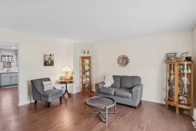 567 7th Circle, Marengo, IL 60152 - Photo 3