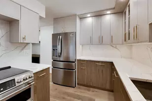 1430 N Astor St, Chicago, IL 60610 - Photo 9