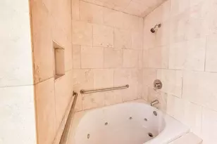 1919 S Prairie Ave, Chicago, IL 60616 - Photo 33