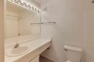 474 N Lake Shore Dr, Chicago, IL 60611 - Photo 15