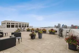 1322 S Prairie Ave, Chicago, IL 60605 - Photo 23