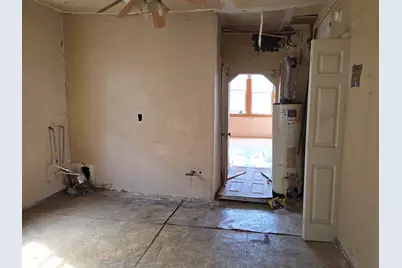 8847 S Burley Avenue, Chicago, IL 60617 - Photo 17