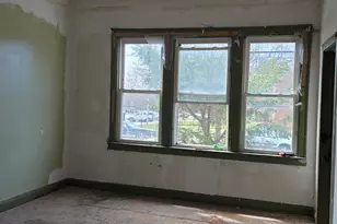 8847 S Burley Ave, Chicago, IL 60617 - Photo 5