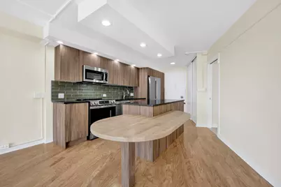 300 N State Street #4512, Chicago, IL 60654 - Photo 5