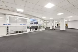 300 N State St, Chicago, IL 60654 - Photo 21