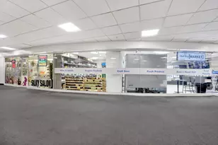 300 N State St, Chicago, IL 60654 - Photo 19